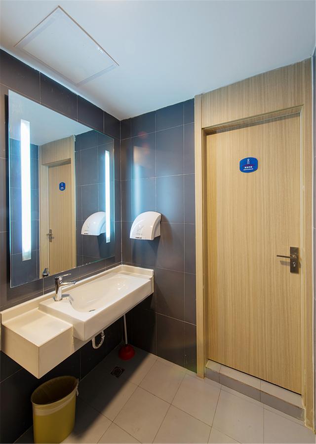Hanting Hotel Shanghai Hongqiao National Exhibition Center Jidi Road Exterior foto